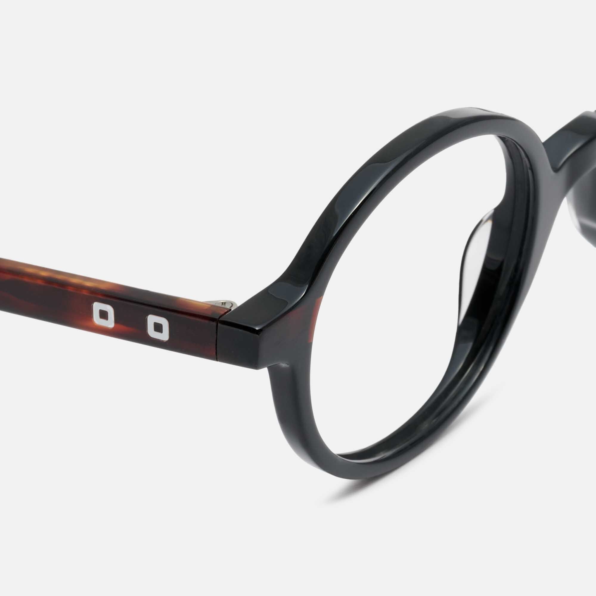 mó KAMIKAZE